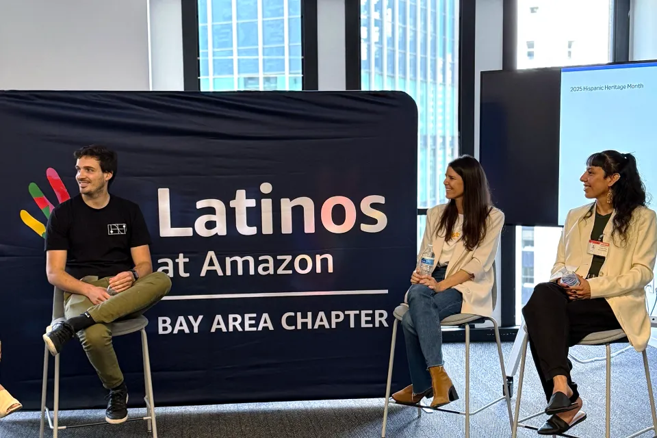 Zulma speaking on a panel for Latinos at Amazon